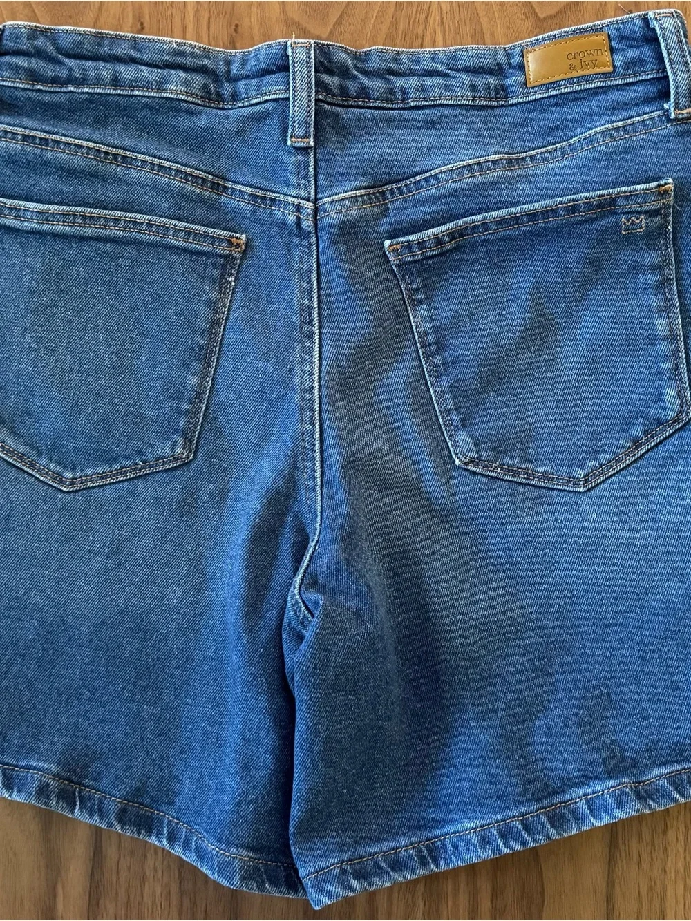 crown & ivy Classic Blue Denim Shorts-size 10